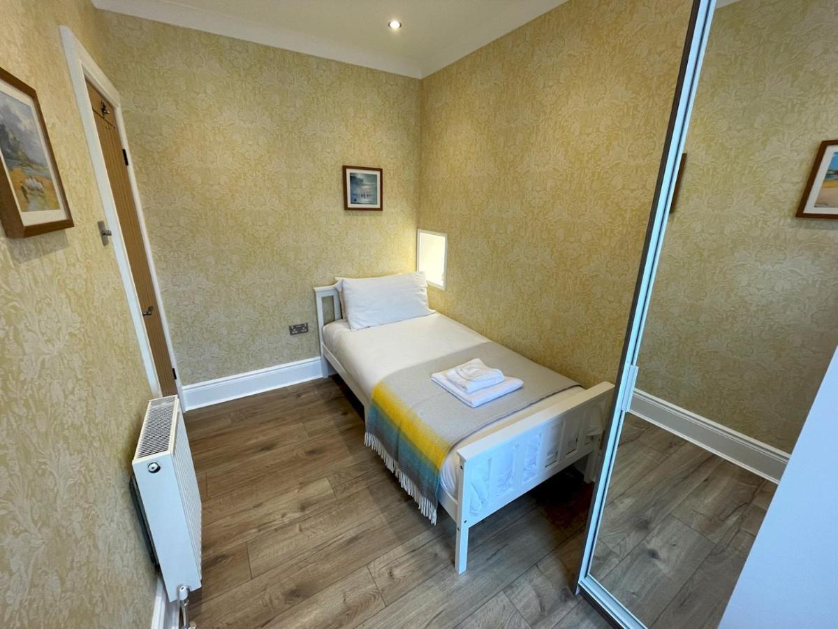 Pass The Keys Beautifully Presented 3Br Luxury Apartment كيركودبرايت المظهر الخارجي الصورة